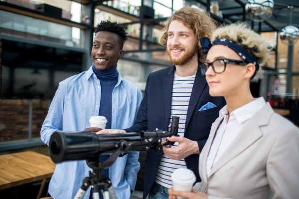 Quels sont les meilleurs spots pour observer les baleines à bosse au large de l'île de Maui, Hawaï?